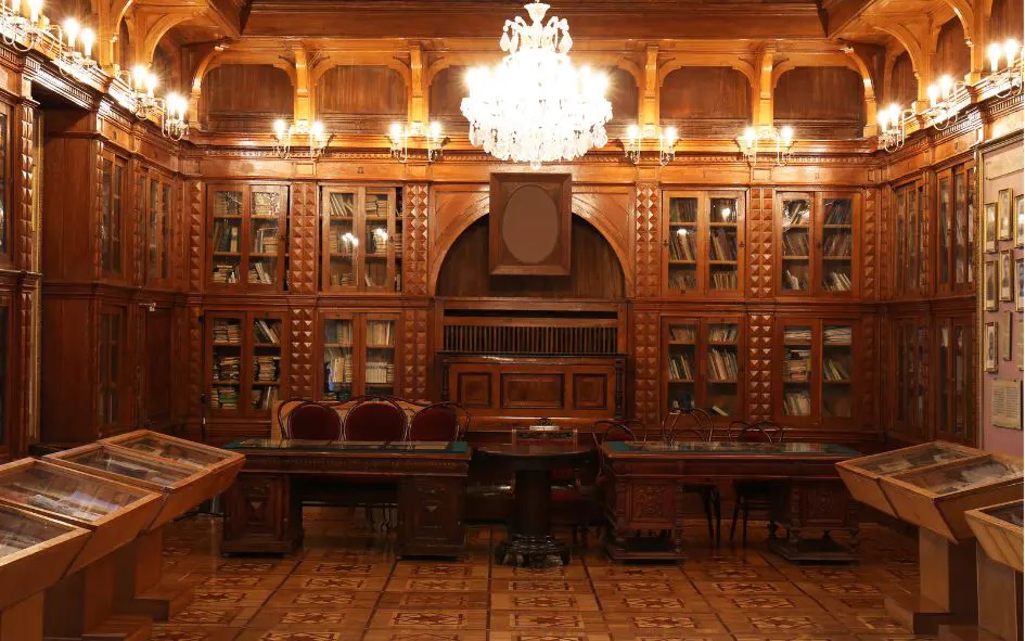 biblioteca de nadera