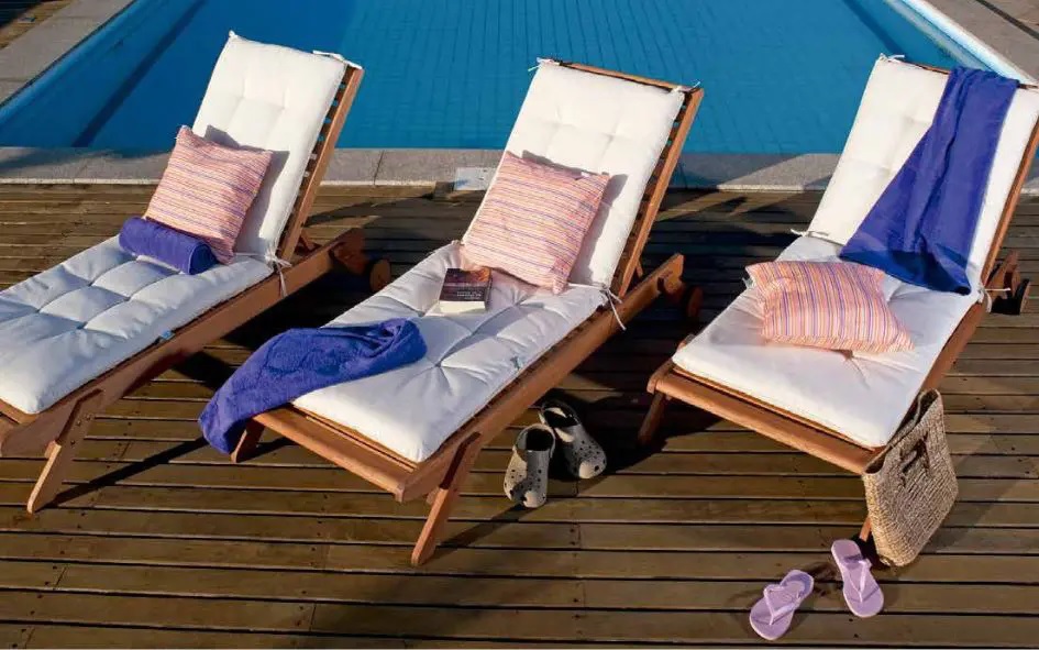 muebles de madera tratada para exterior