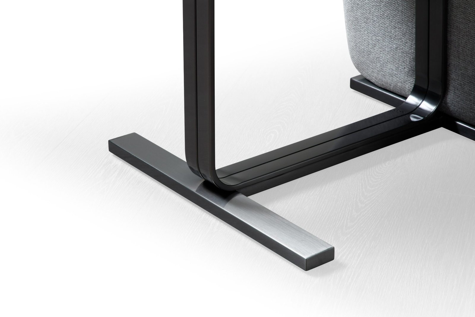 Modrest Tasha - Silla de comedor moderna de lino gris + silla de comedor de bronce cepillado (juego de 2) - Image 4